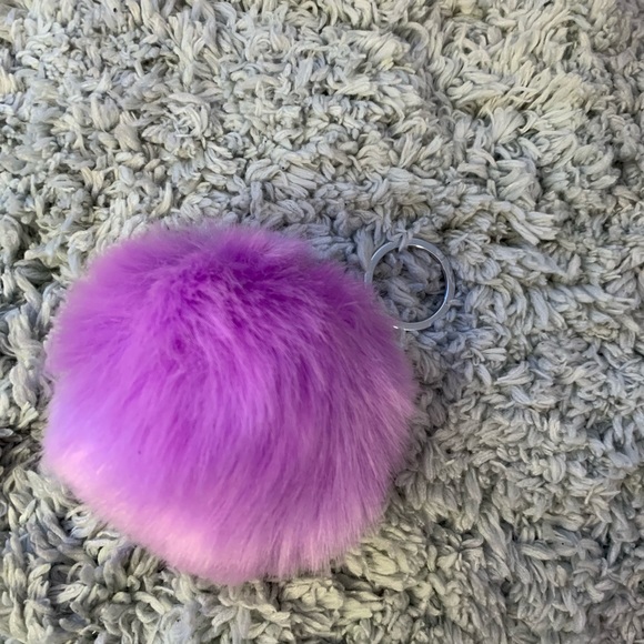 purple puff ball keychain - Picture 2 of 2